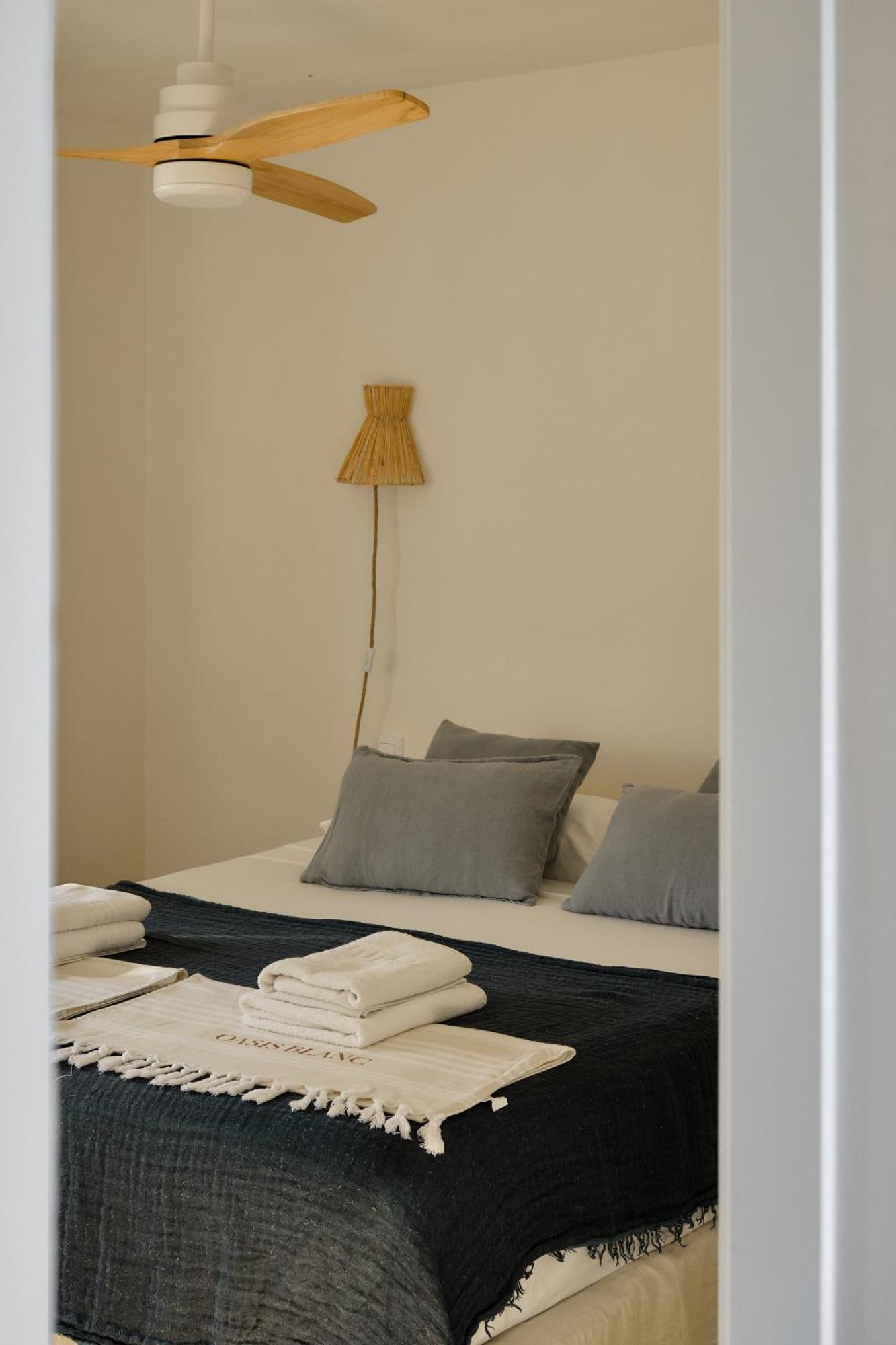 Arenal D'En Castell North Apartment Es Mercadal Exterior foto